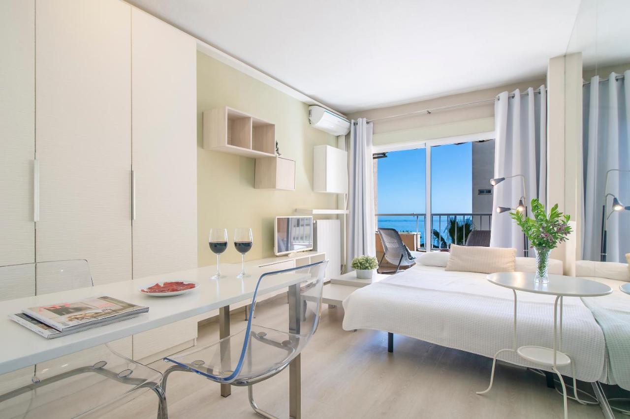 Cibeles...Estudio En El Paseo Maritimo....Wifi Marbella Eksteriør bilde
